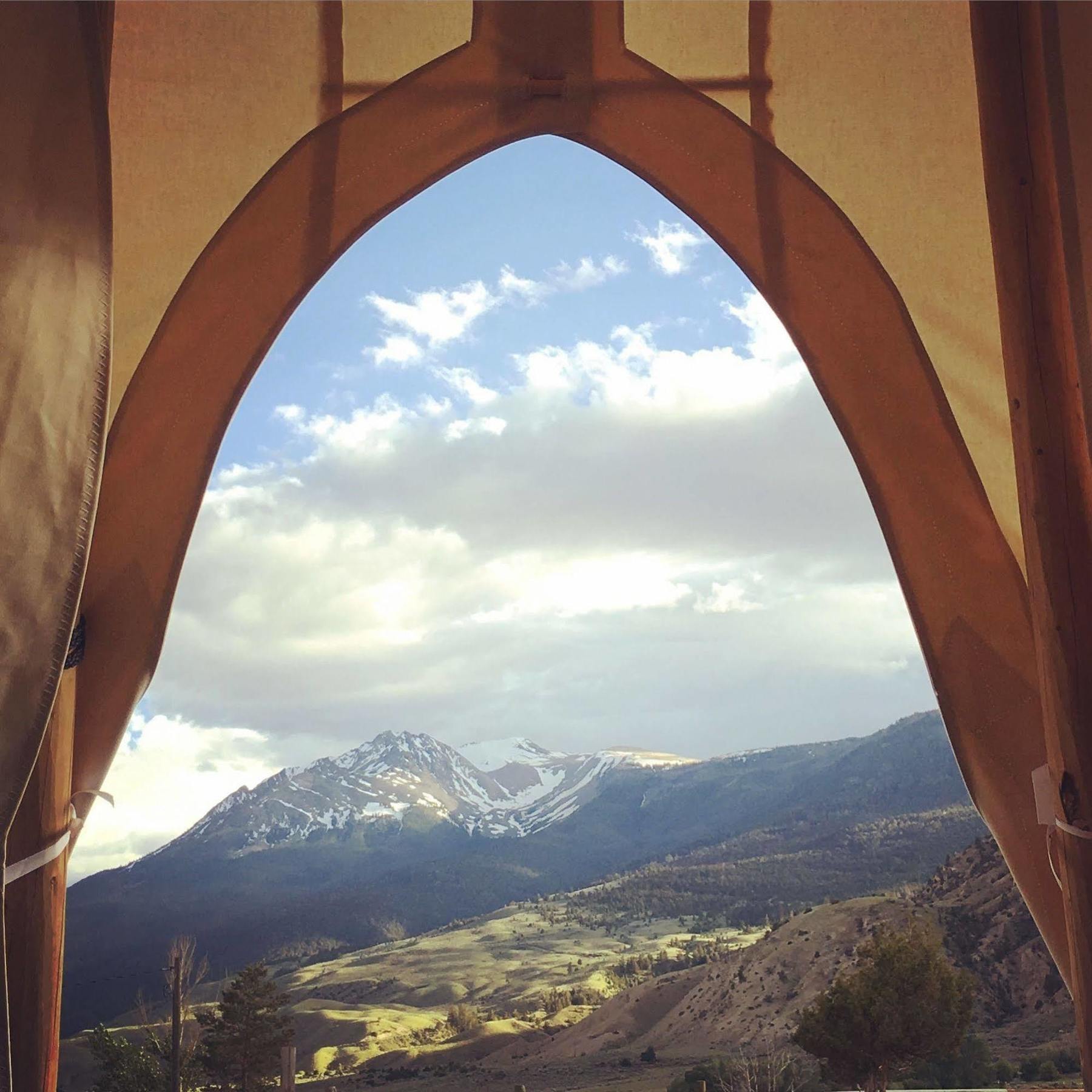 Dreamcatcher Tipi Hotel Gardiner Exterior photo